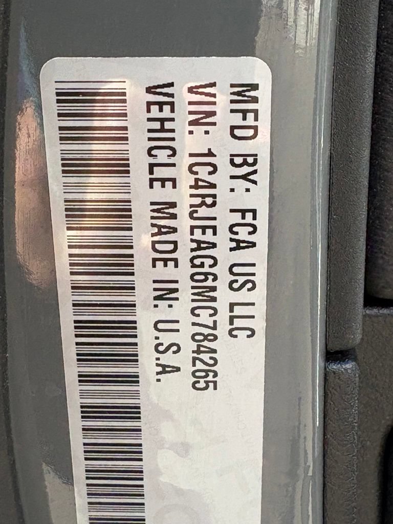 Certified 2021 Jeep Grand Cherokee Freedom Edition RWD image 19