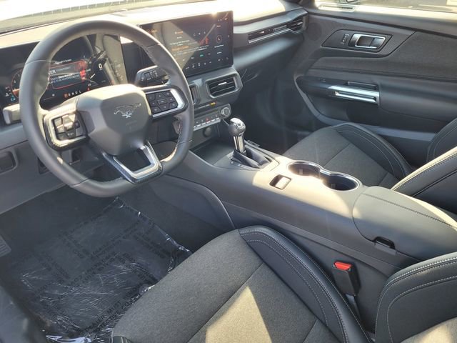 New 2025 Ford Mustang Coupe image 5