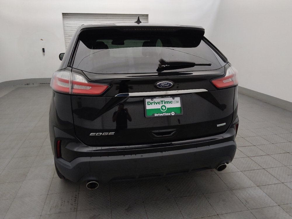 Used 2020 Ford Edge SE FWD image 6