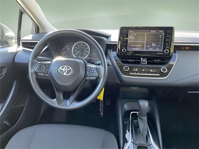 Used 2022 Toyota Corolla LE image 45