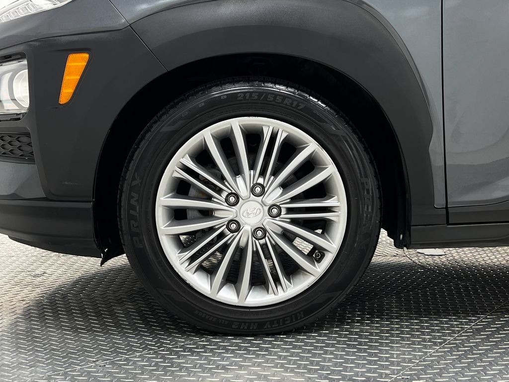 Used 2018 Hyundai Kona SEL FWD image 34