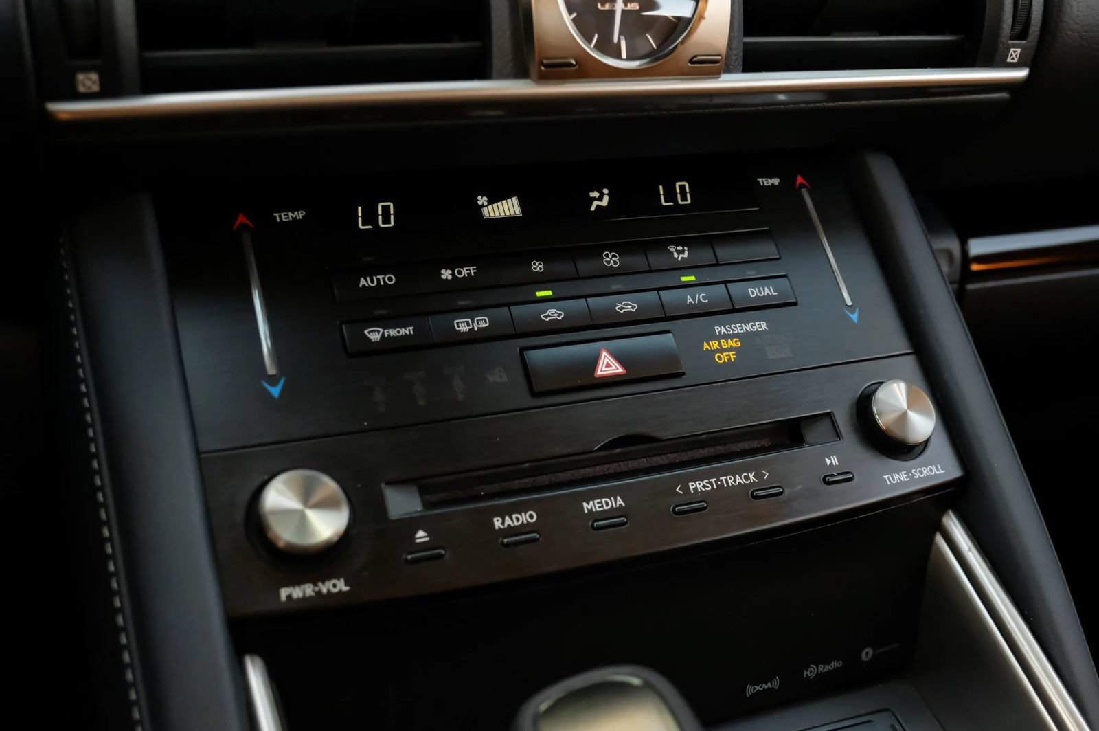 Used 2018 Lexus IS 300 AWD w/ Premium Package image 33