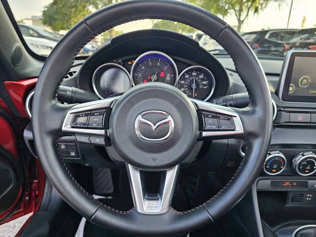 Used 2016 MAZDA MX-5 Miata Grand Touring RWD image 16