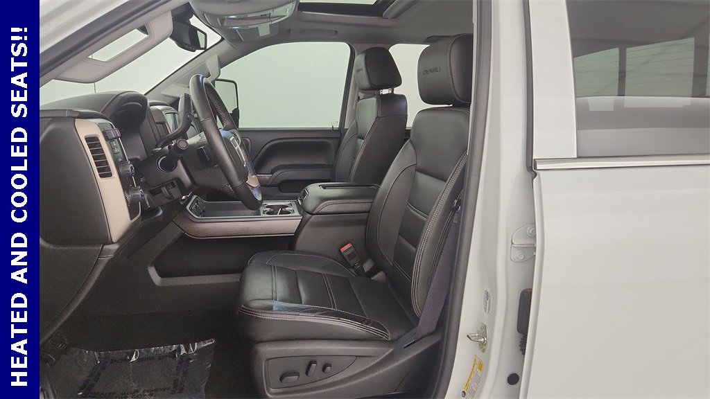 Used 2017 GMC Sierra 2500 Denali w/ Suspension Package, Off-Road image 10