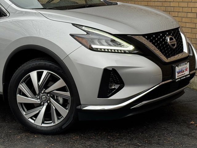 Used 2021 Nissan Murano SL w/ SL Moonroof Package image 3