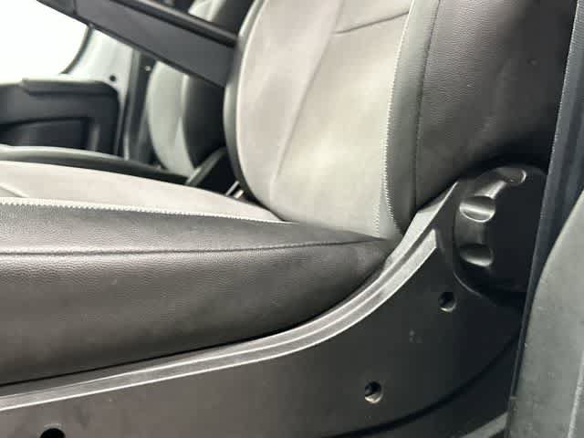 Used 2025 RAM ProMaster 3500 w/ Convenience Group FWD image 26