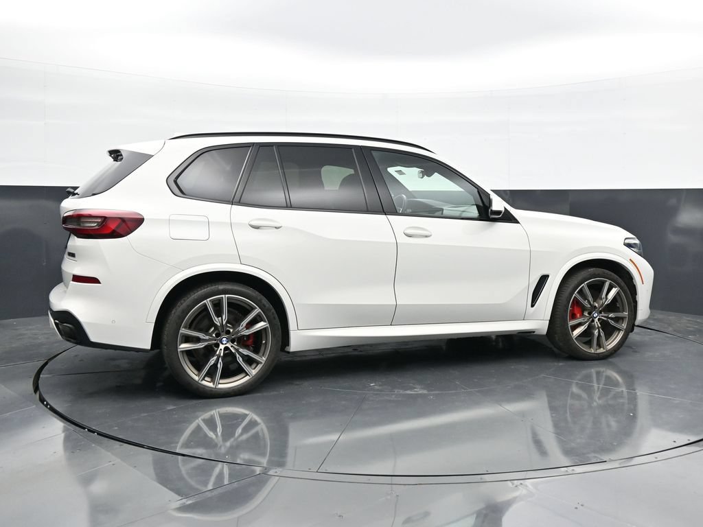 Used 2021 BMW X5 M50i AWD/4WD image 9
