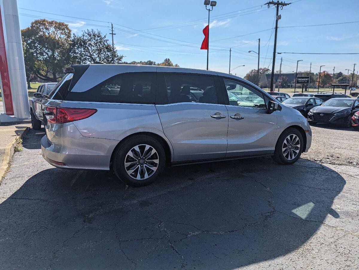 Used 2021 Honda Odyssey EX-L image 12