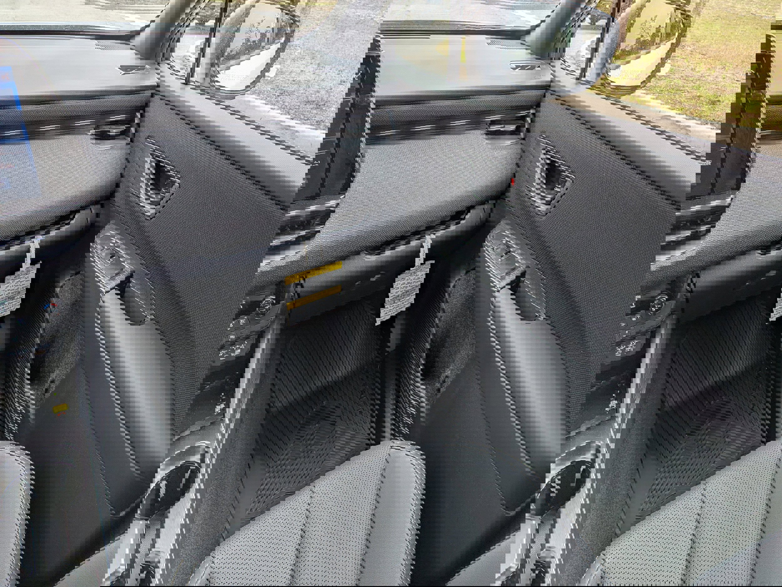 New 2026 Subaru Outback Limited w/ Premium/Limited Package 2 AWD/4WD image 17