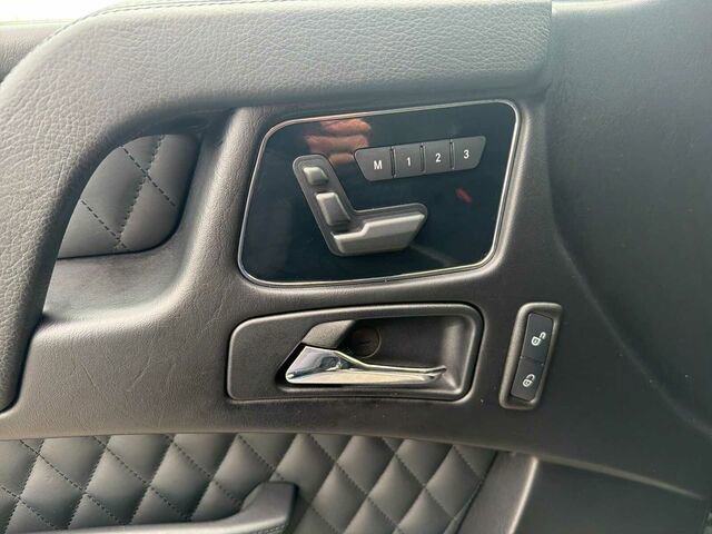 Used 2016 Mercedes-Benz G 63 AMG 4MATIC image 13