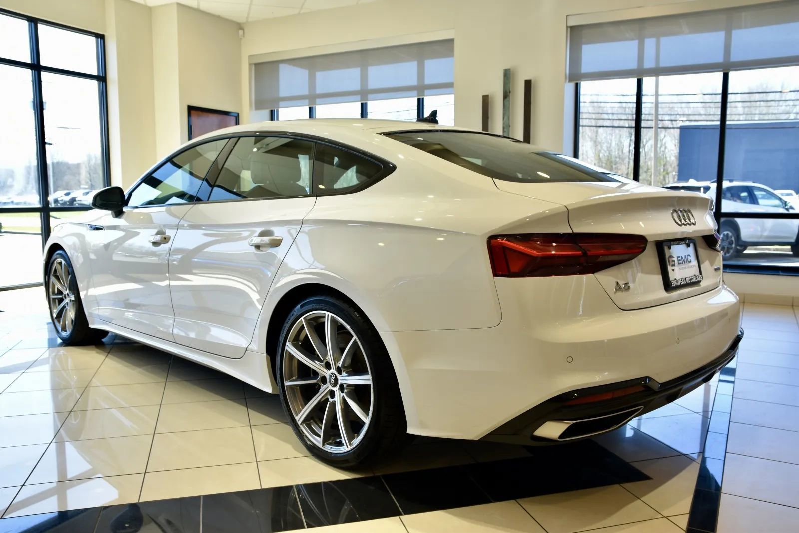 Used 2025 Audi A5 2.0T Premium Plus AWD/4WD image 4