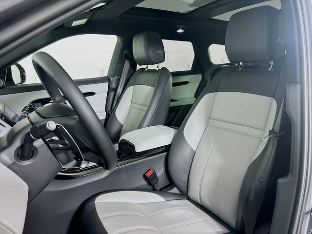 Used 2026 Land Rover Range Rover Evoque Dynamic SE image 22