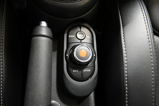 Used 2018 MINI Cooper S image 25