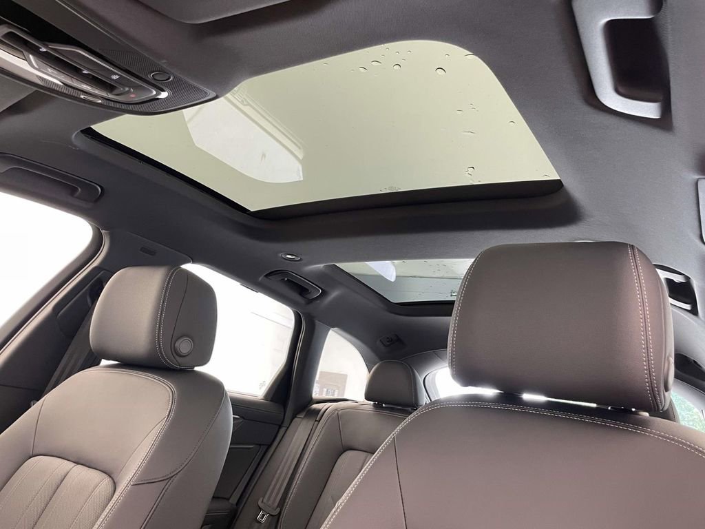 New 2025 Audi A6 Premium Plus image 18