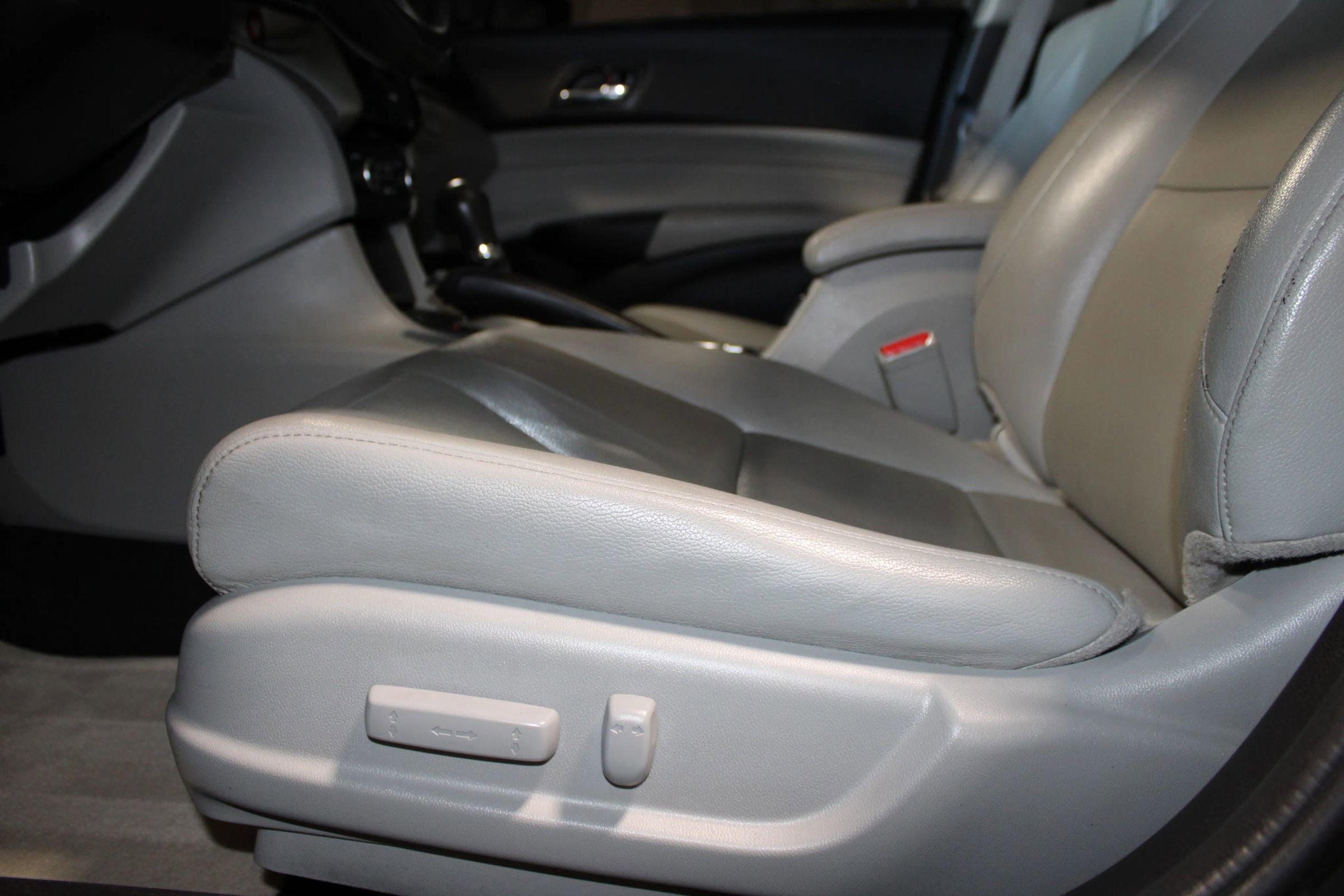 Used 2017 Acura ILX FWD image 24