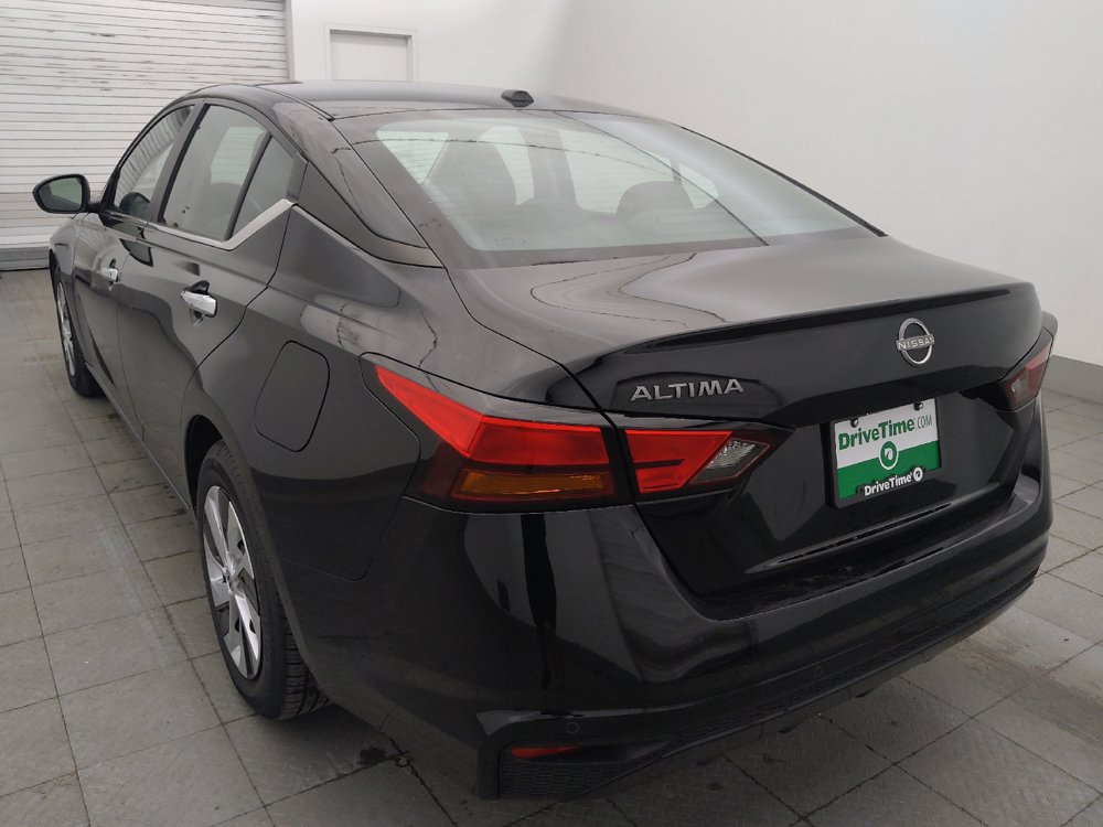 Used 2025 Nissan Altima 2.5 S FWD image 5