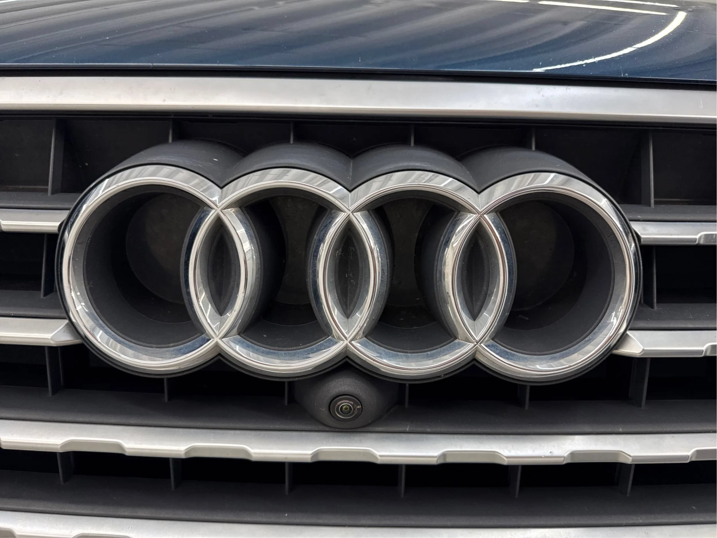 Used 2018 Audi Q7 3.0T Prestige AWD/4WD image 34