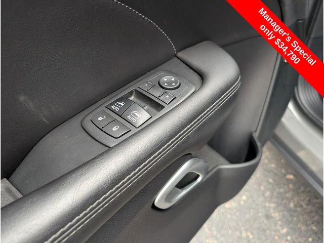 Used 2017 Dodge Challenger R/T Scat Pack w/ Leather Interior Group image 13