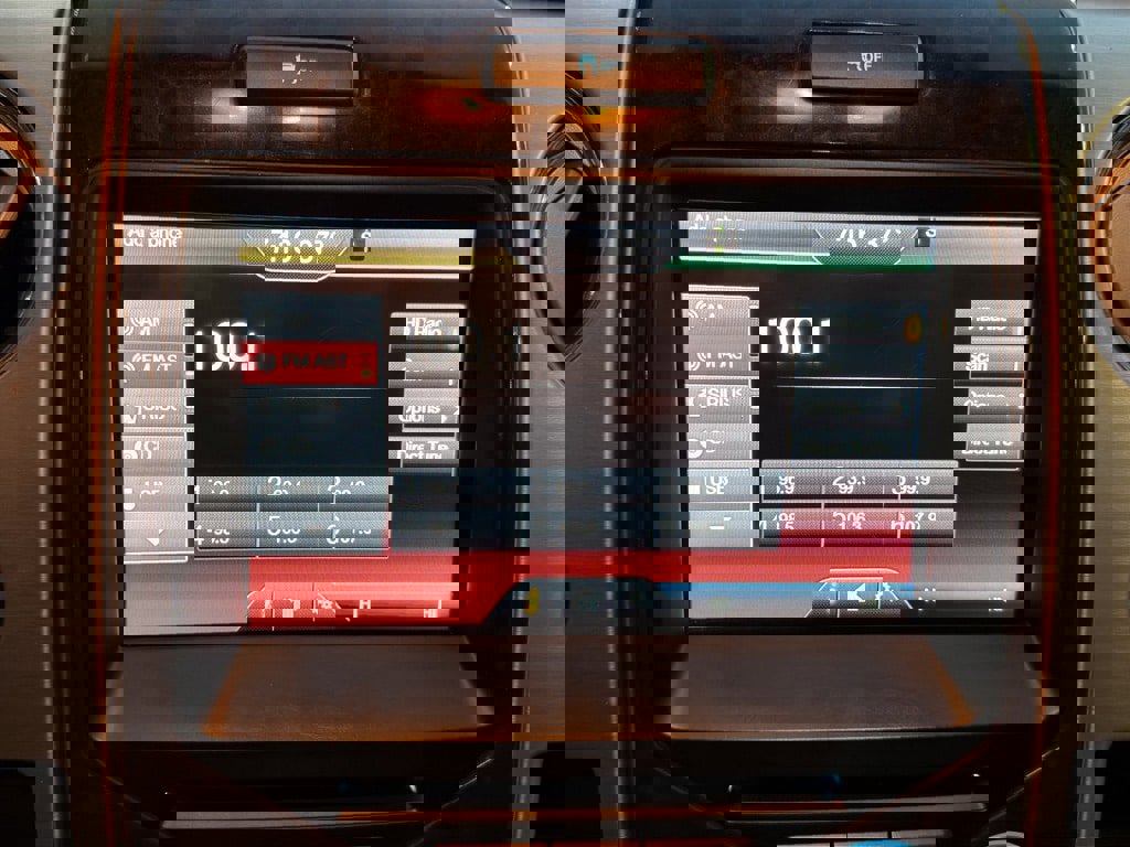 Used 2013 Ford F150 Platinum image 27