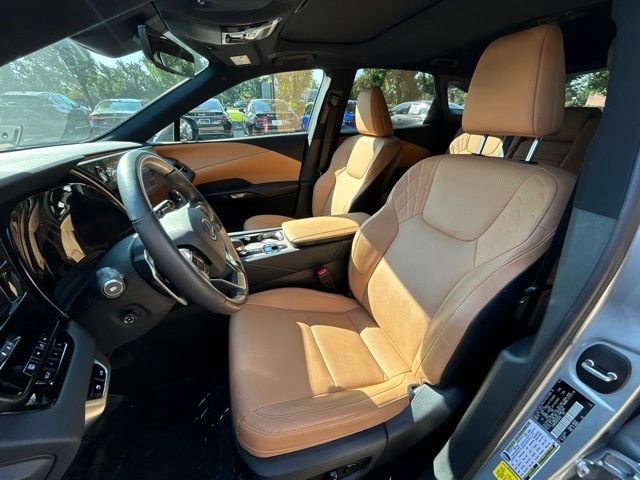 Used 2024 Lexus RX 350 Premium w/ Accessory Package (Z1) AWD/4WD image 11