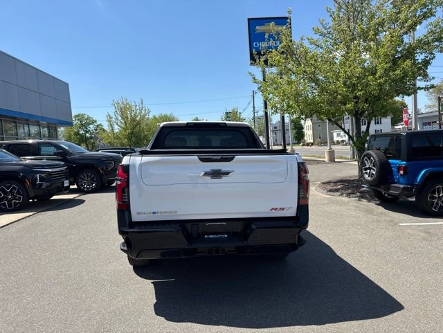 Used 2024 Chevrolet Silverado EV RST AWD/4WD image 7