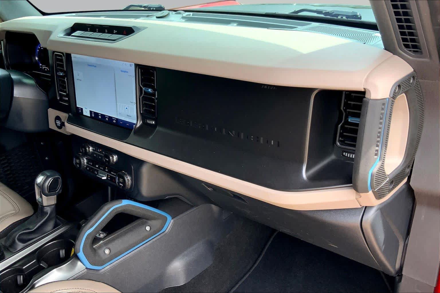 Used 2023 Ford Bronco Wildtrak AWD/4WD image 18