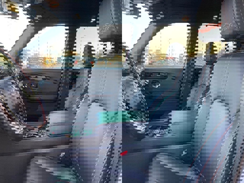 Used 2024 Honda Pilot TrailSport image 10