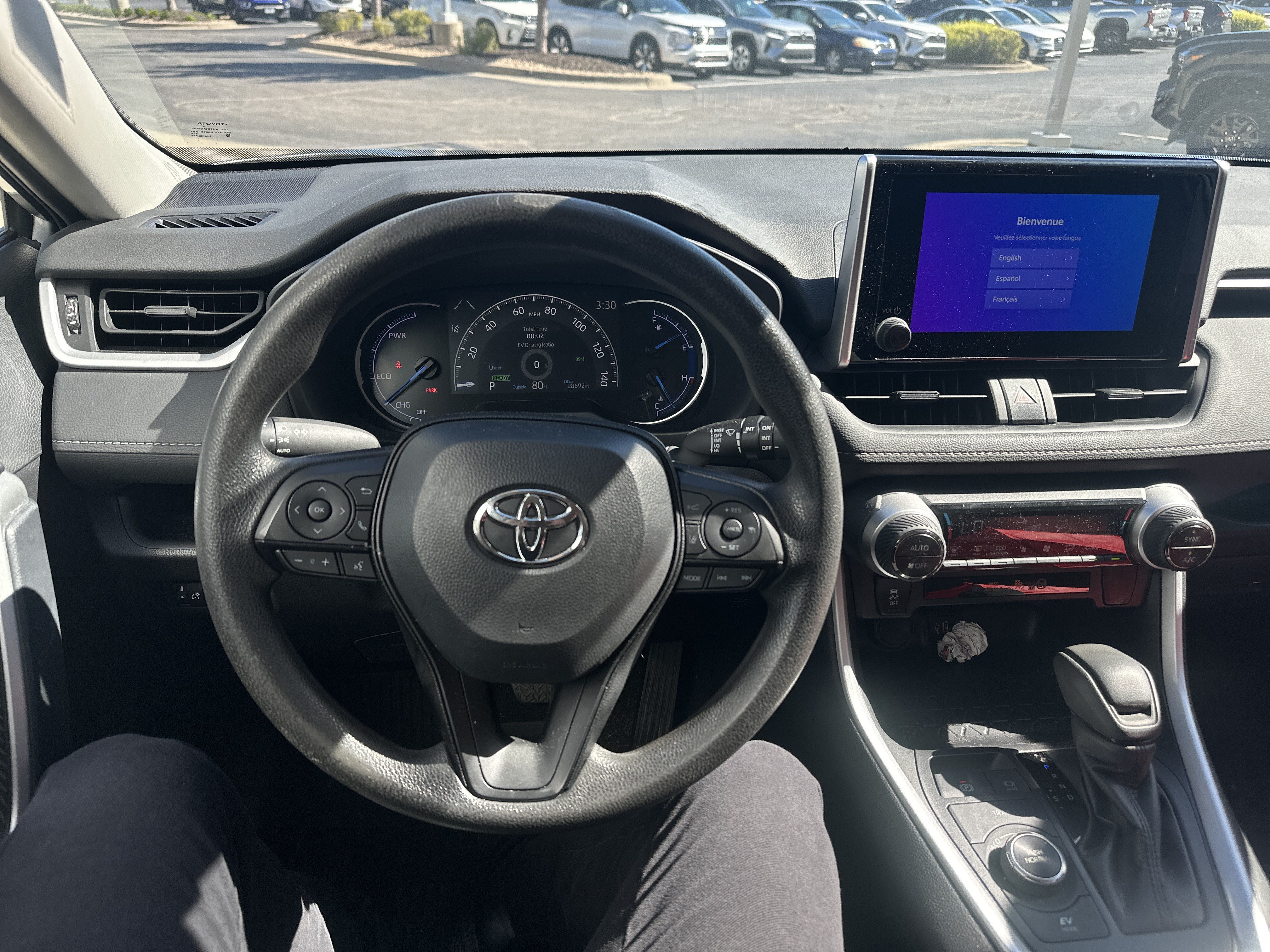 Used 2025 Toyota RAV4 XLE AWD/4WD image 8