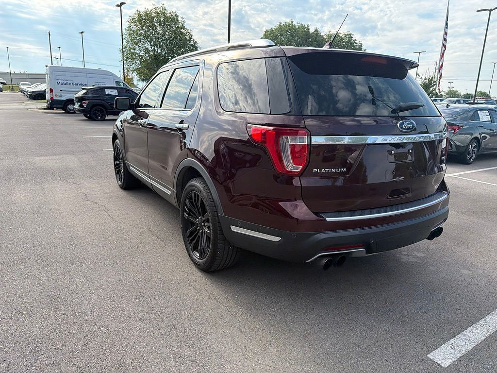 Used 2018 Ford Explorer Platinum AWD/4WD image 10