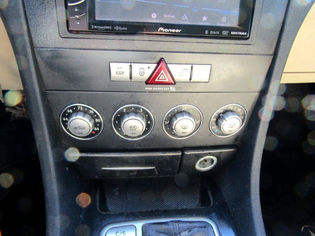 Used 2006 Mercedes-Benz SLK 350 image 17