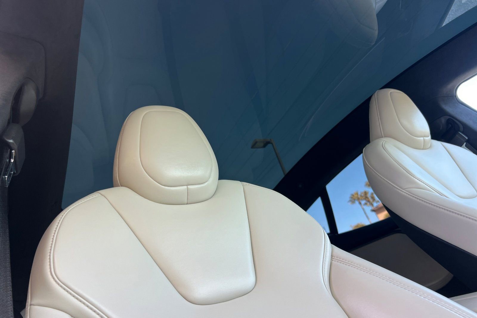 Used 2020 Tesla Model S Long Range Plus image 16