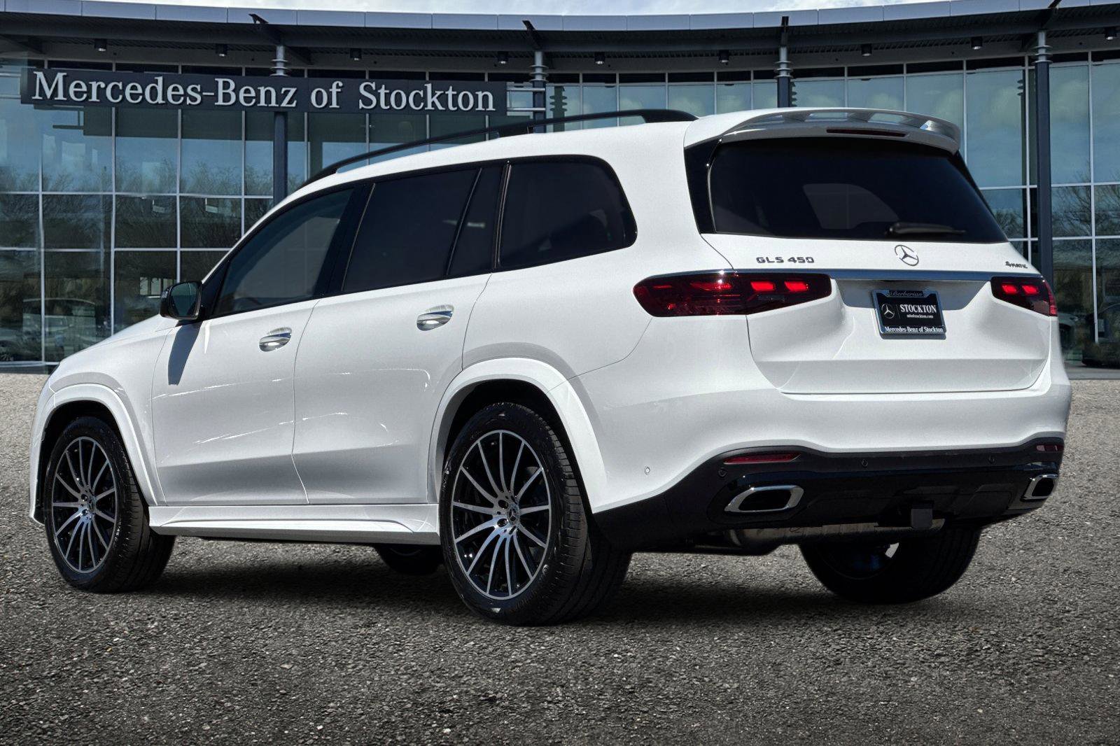 New 2026 Mercedes-Benz GLS 450 4MATIC image 6