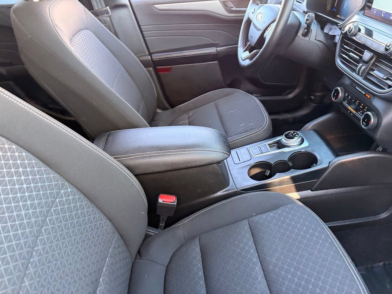Used 2024 Ford Escape Active FWD image 10