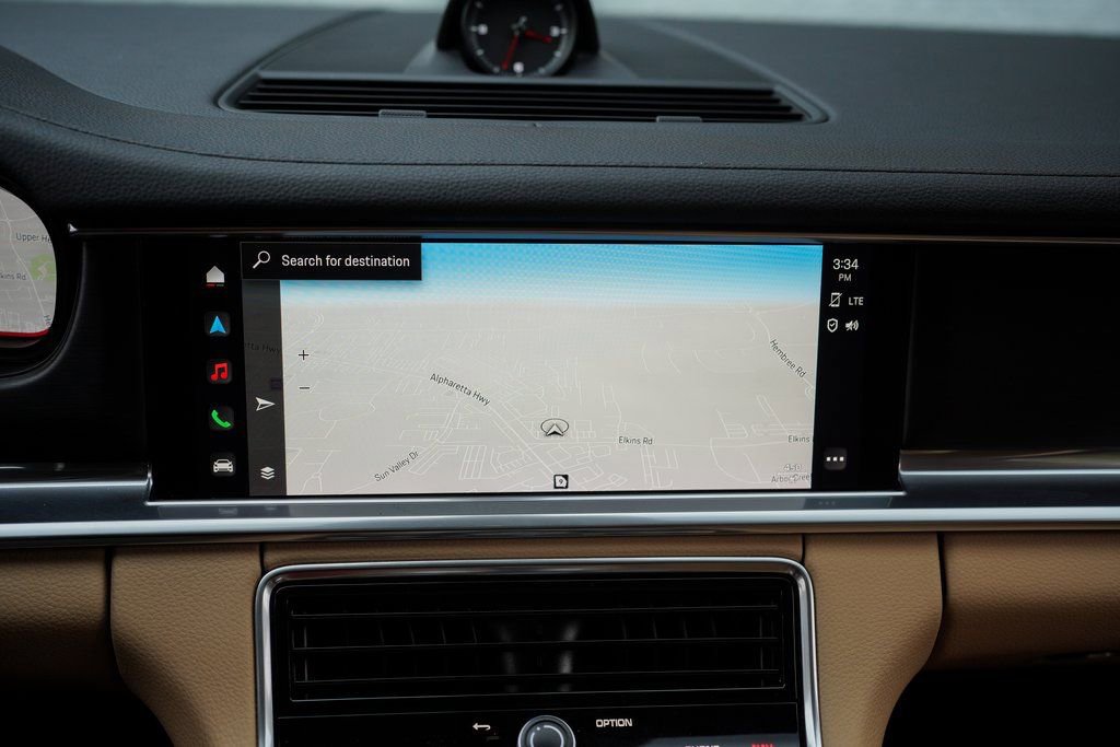 Used 2022 Porsche Panamera Platinum Edition image 31