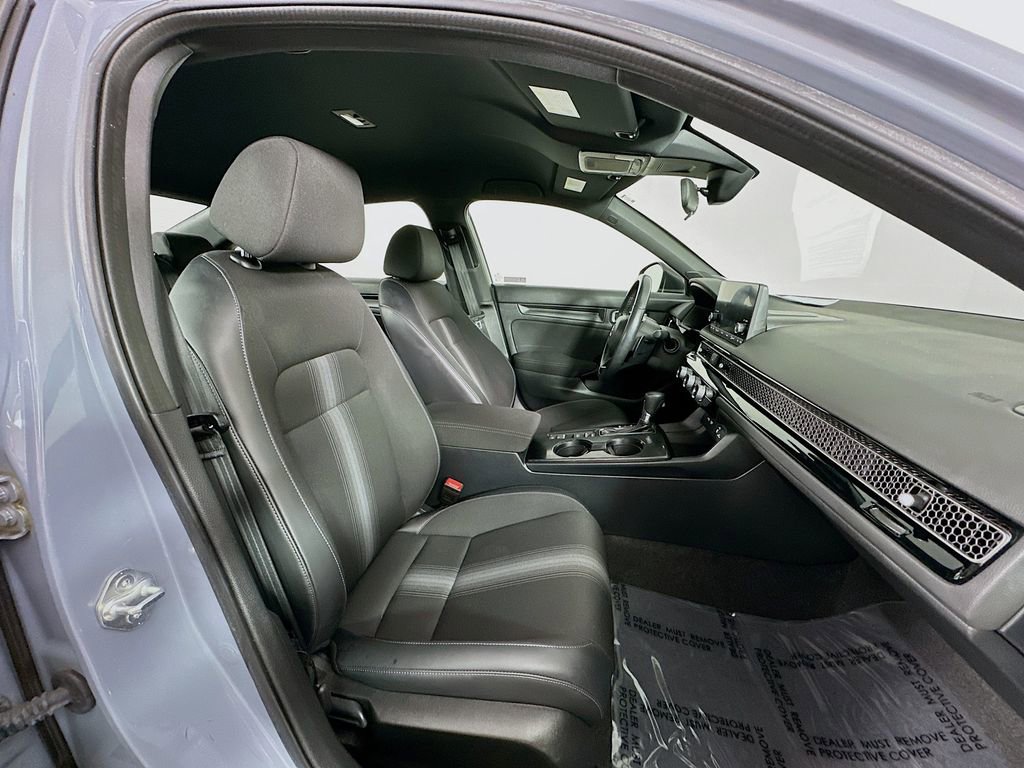 Used 2023 Honda Civic Sport image 26