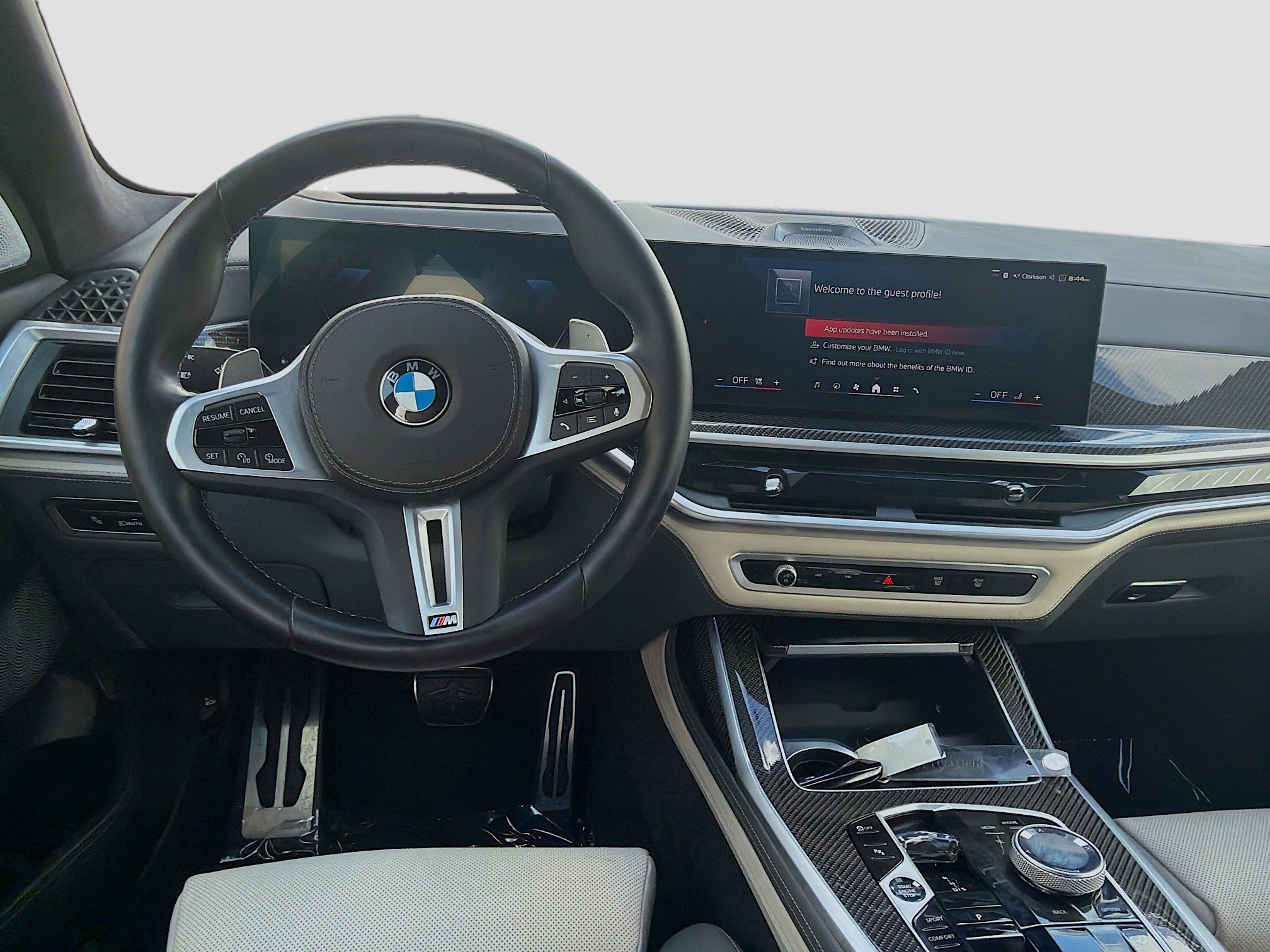 Used 2025 BMW X7 M60i AWD/4WD image 18
