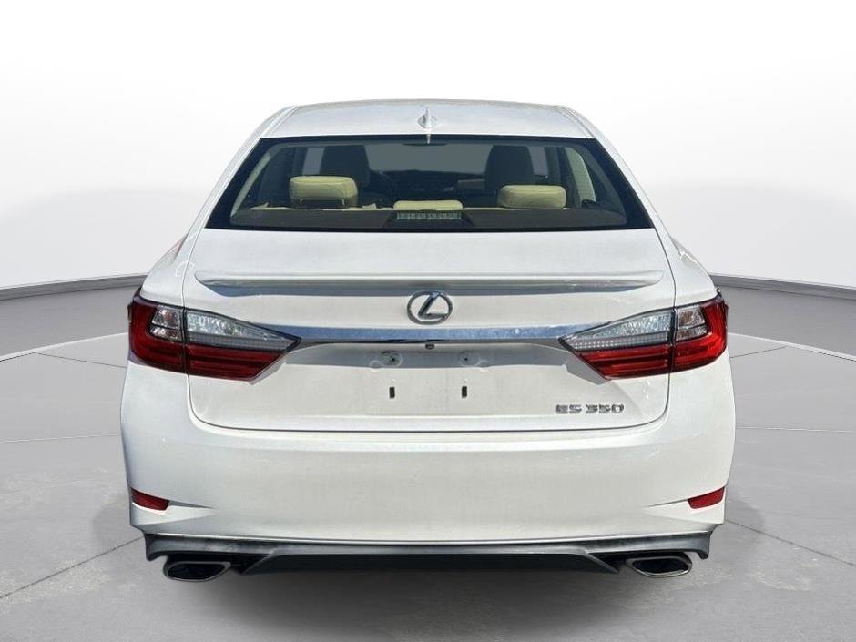 Used 2016 Lexus ES 350 FWD image 7