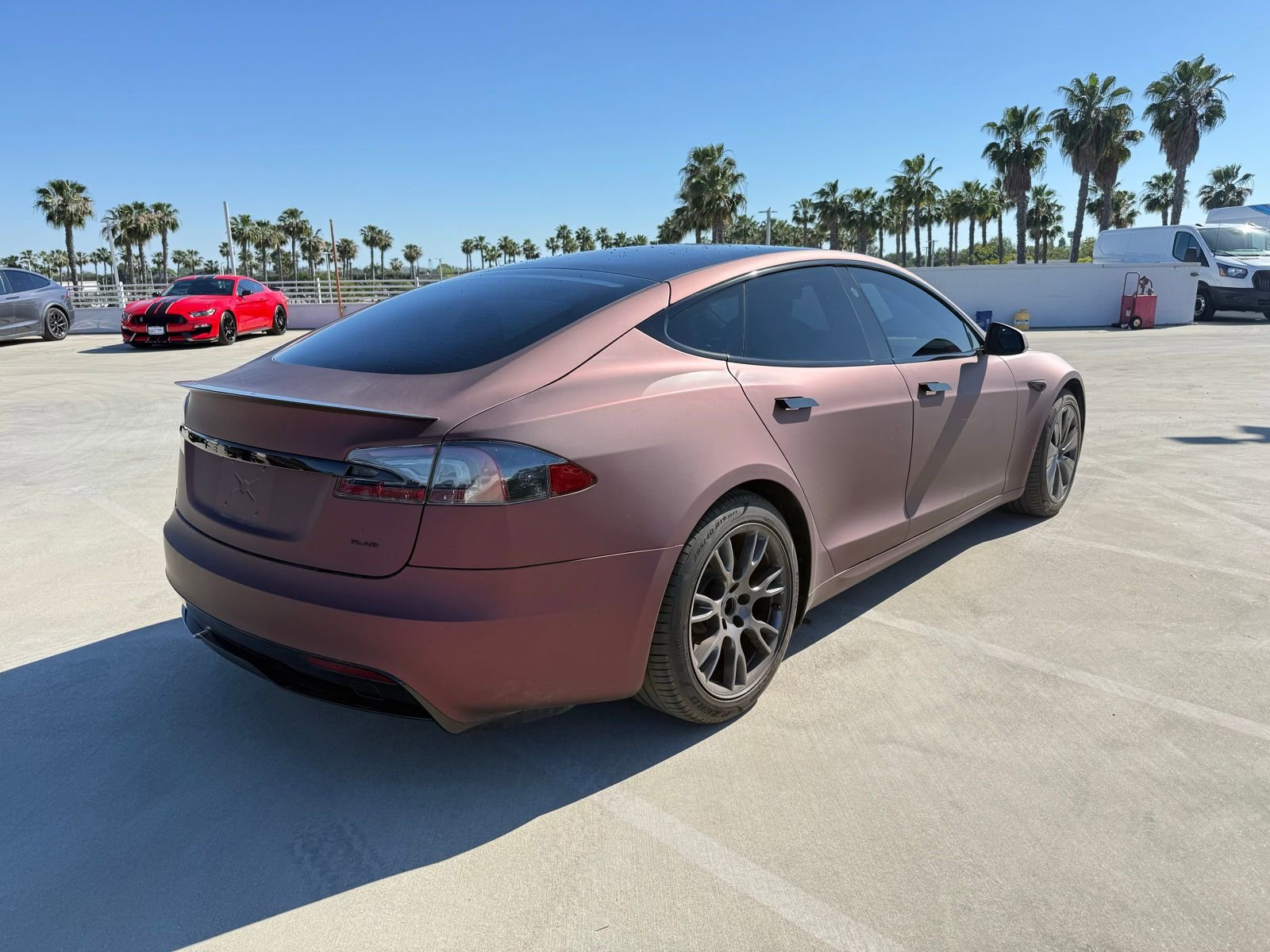 Used 2022 Tesla Model S Plaid image 3