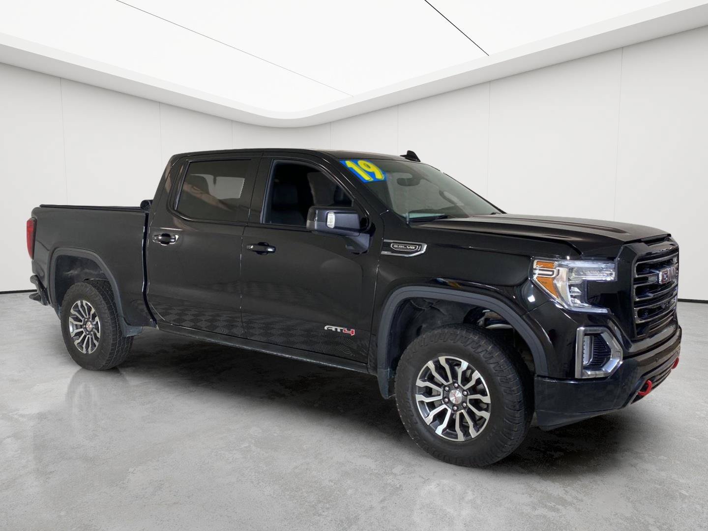 Used 2019 GMC Sierra 1500 AT4 w/ AT4 Premium Package AWD/4WD image 4