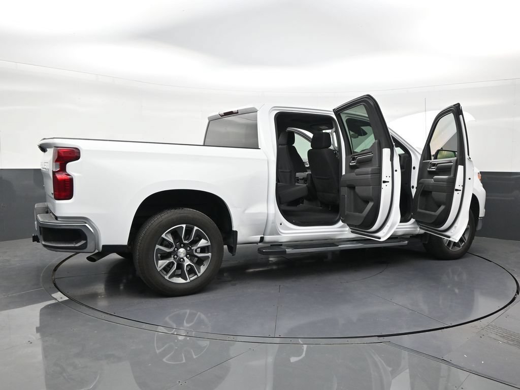 Used 2022 Chevrolet Silverado 1500 LT RWD image 28