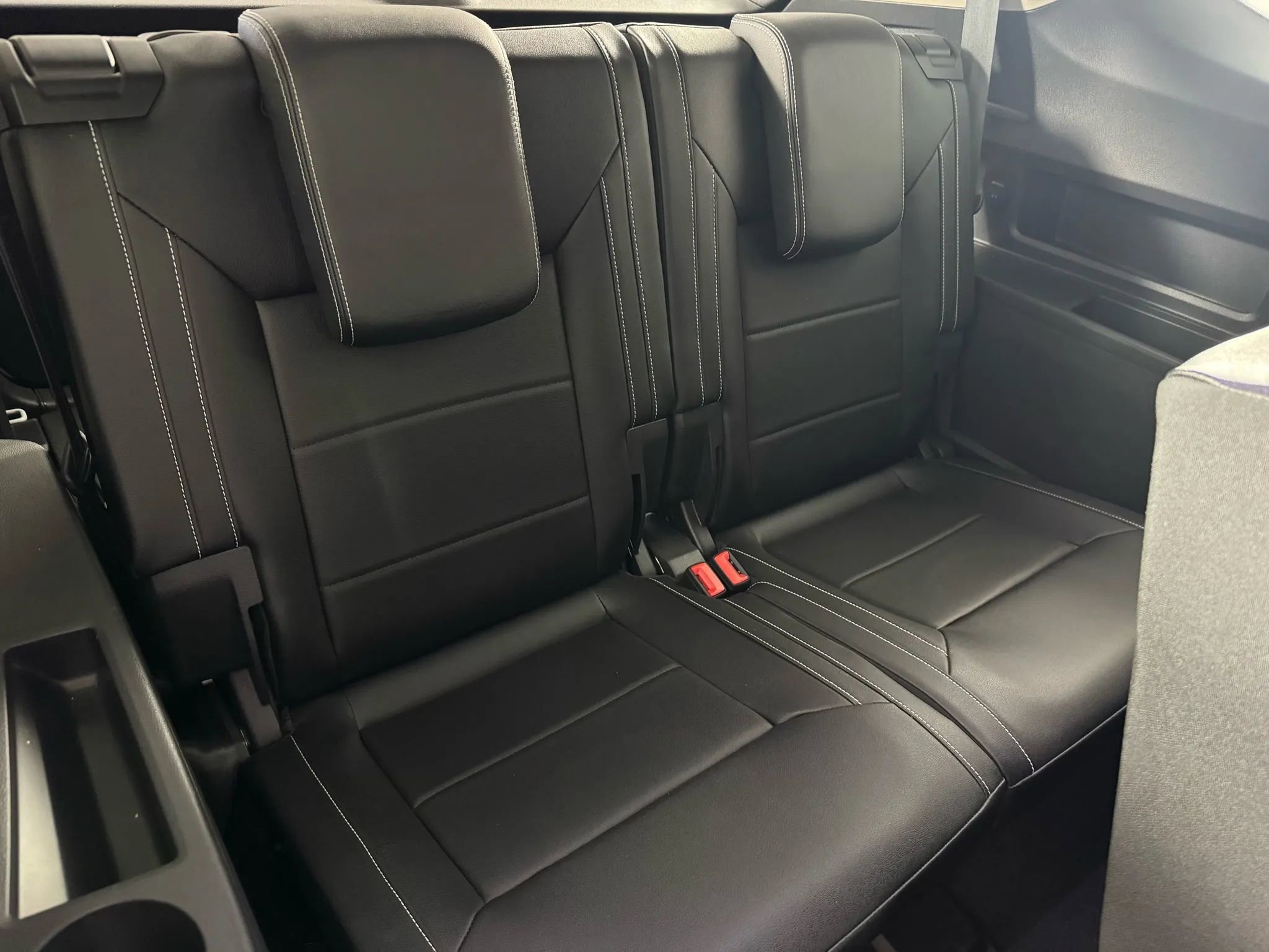 Used 2021 Volkswagen Atlas SE image 41