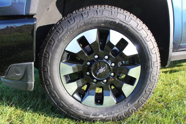 Used 2020 Chevrolet Silverado 2500 Custom w/ Custom Value Package image 26