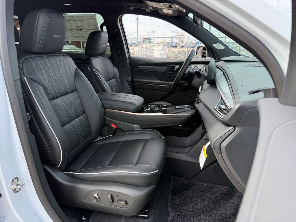 New 2026 Buick Enclave Avenir w/ Super Cruise Package image 23