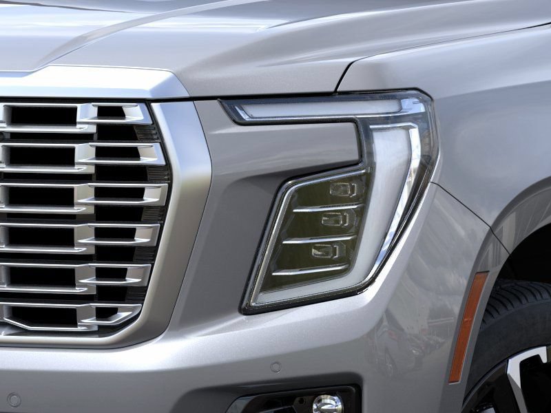 New 2026 GMC Yukon Denali w/ Denali Reserve Package AWD/4WD image 10