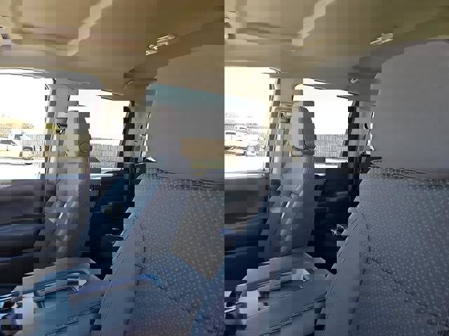 New 2026 GMC Sierra 2500 Pro w/ Convenience Package image 12