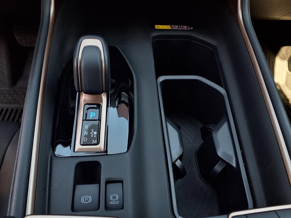 Certified 2025 Toyota Grand Highlander AWD Hybrid image 13