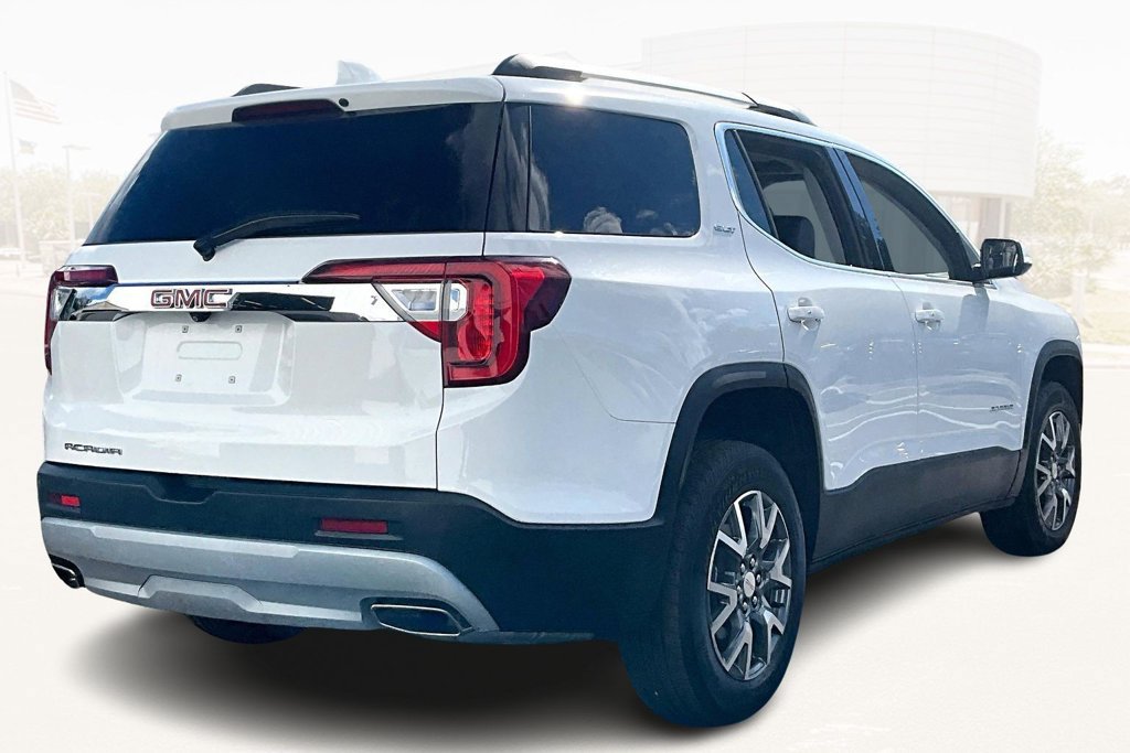 Used 2022 GMC Acadia SLT w/ Technology Package FWD image 6