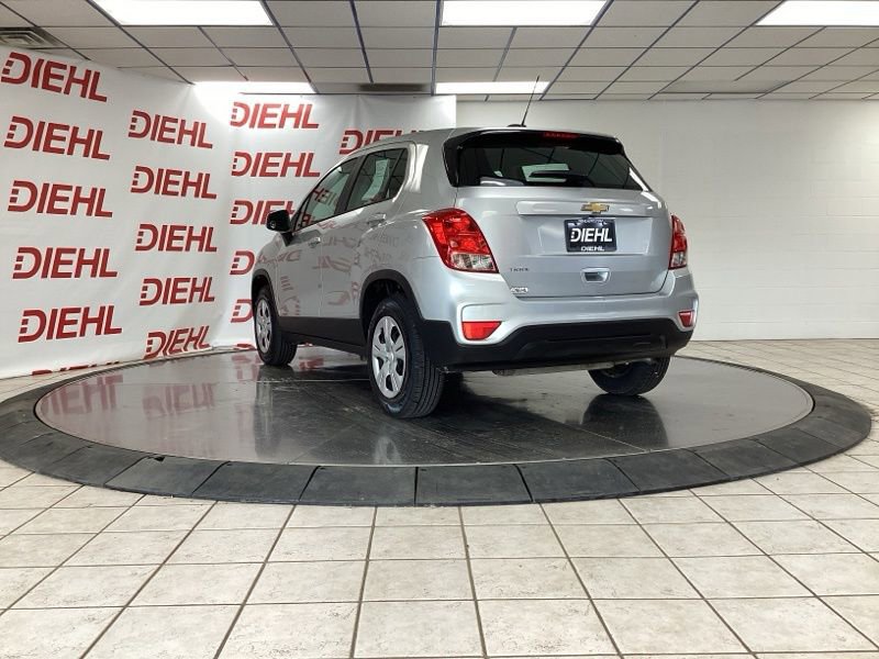 Used 2018 Chevrolet Trax LS FWD image 5
