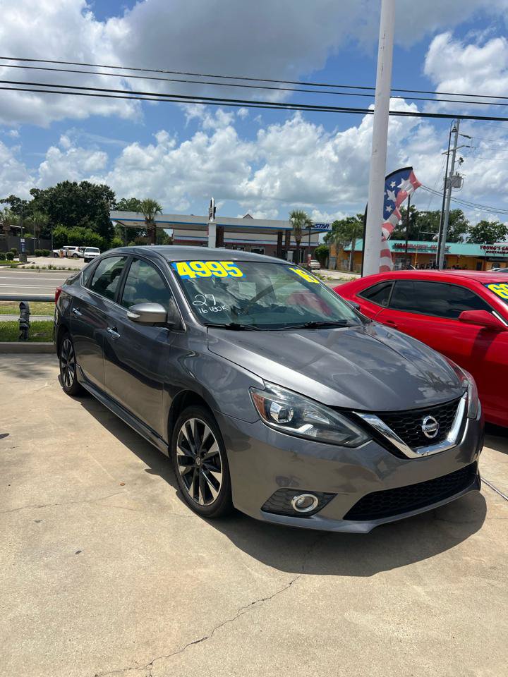 Used 2016 Nissan Sentra SR w/ Electronics Package FWD image 3
