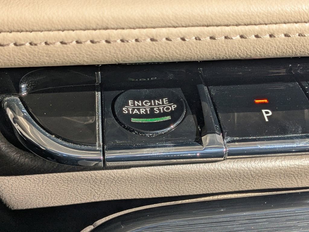 Used 2021 Lincoln Nautilus Reserve w/ Equipment Group 201A image 31